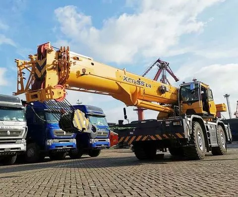 Xcmg Brand Rough Terrain Crane Xcr55l4 50 Ton Mobile Crane For