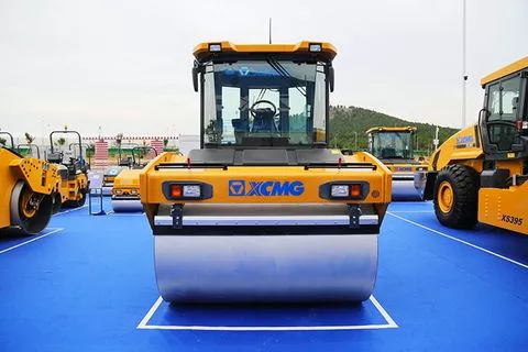 China Máquina compactadora de rodillos vibratorios para asfalto y tierra en  venta Fabricantes