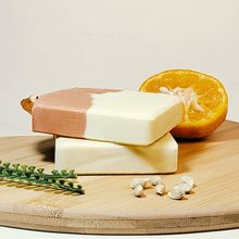 100% natural soaps (vegetable and vegan)