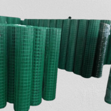 Plastic mesh for construction