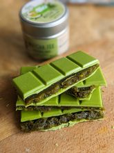 优质开心果巧克力 – 浓郁、坚果味、令人难以抗拒！