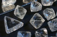 We Offer Rough Diamonds Stones
