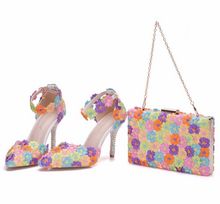 Ladies heels with handbag