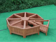 Cama flor octagonal al aire libre