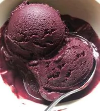 巴西莓冰淇淋