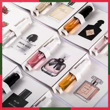 Batom, perfume