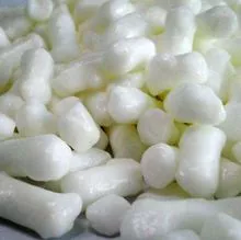 Grânulos de sabão lavam o material