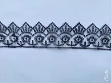 吸引人的蕾丝花边非常好看