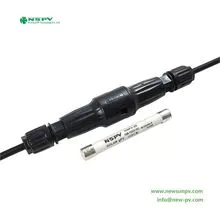 Conector de fusible fotovoltaico de 1500 V CC con certificación TUV con conector de fusible incorporado