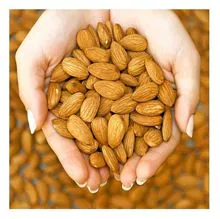 venta al por mayor rico en grasa bruta proteína orgánica almendra dulce nueces frutos secos