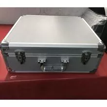 Personalização de caixa de alumínio