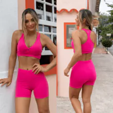 Ropa fitness brasileña