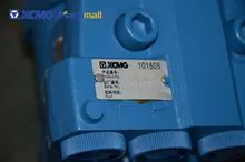 Piezas de repuesto oficiales de la extendedora XCMG 503-1189/841-1667 mecanismo de dirección BZZ-500