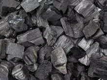 Carbón de madera negra