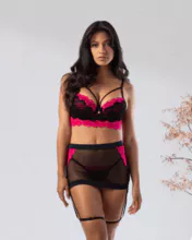 Anita Luxury Lingerie: accesorios bañados en oro de 24 quilates