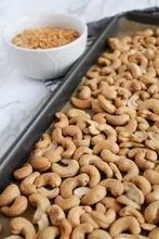 Quality Hazelnuts Toasted Cashew Dry Roasted Whole Cashew nuts Almond nuts peanuts Macadamia nuts Tiger nuts raw cashew nuts