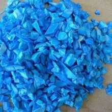 Mejor corte HDPE azul plástico tambor chatarra