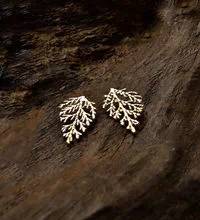 Fixed Arbor Vitae Leaf Earring