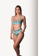 THE BEST HIGH QUALITY BEACH FASHION IN BRAZIL: BIKINI TOP AND PANTIES HIGH WAIST DOUBLE FACE, NAVY BLUE AND PRINTED