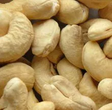 High-Quality Dry Nuts, Cashew Nuts, Almonds, and Walnuts