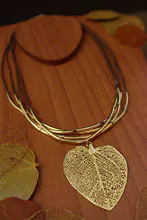 Collar Hilo Encerado - 4 Hilos con Canutillo - Hoja Minurinha Bicuda