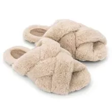 Chinelo In Clouds