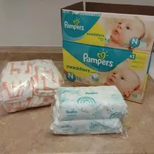 一次性婴儿尿布和婴儿尿布