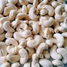 Quality export grade dried cashew nuts available 