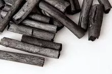 Carbón de bambú negro a la venta 