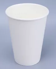 Copo de papel de bebida fria