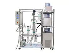 Equipo de destilación molecular Instrumento piloto de laboratorio de aparato de destilería de aceite CBD