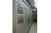 Power distribution cabinet/panel