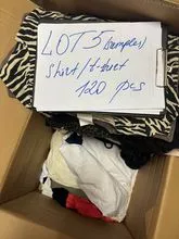180 € por lote: Camisetas de mujer, 120 unidades, categoría A, nuevas sin etiqueta, estilos casual y deportivo, directamente desde Alemania.