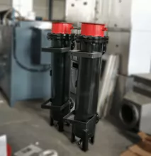 Vertical pipe heater
