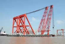 Floating crane