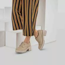 Treaded leather loafer shoe MUN008