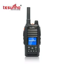 TH-388 PTT Walkie Talkie POC amplia área con botón SOS