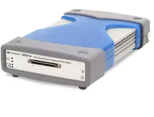 同步采样多功能 USB DAQ（U2500A 系列）