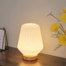 Luz nocturna de vidrio recargable táctil atenuación lámpara de mesa