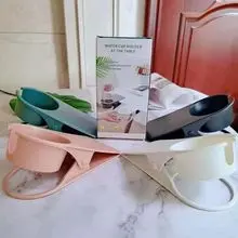 Suporte para copos de mesa com grampo lateral