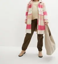 a partir de € 8,10 casacos com capuz mix, ajuste ajustável, primavera outono inverno, tamanhos 38–54, estoque de qualidade A, a partir de 20 peças, envio para o mundo todo