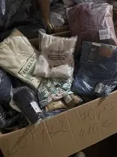410 € Lote n.º 122 – Ropa de marca para hombre y mujer, devoluciones A/B/C, chaquetas, abrigos, vaqueros, vestidos, ropa deportiva, ropa interior