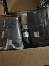 369 欧元，批号 123 – 58 件品牌服装，男女混装，顾客退货，顶级品牌，每件 6.36 欧元，各种尺码