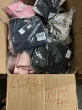 Lote n.º 128: 70 piezas de ropa de marca para mujer y hombre, precio unitario 5,96 €, primeras marcas, categoría ABC, envío rápido.