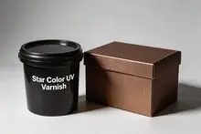 Barniz UV especial: confiere al embalaje una textura cepillada tridimensional y un aspecto metálico de alta gama.