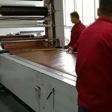 Adhesivo para laminación al vacío