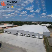 Galpões pré-fabricados com estrutura de aço: soluções industriais duráveis e personalizáveis.