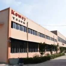 Three Tracks Five Tracks Injection Machine Supplier