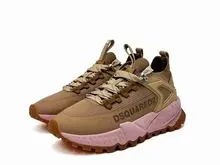 Sapatos casuais confortáveis e personalizados para mulheres.