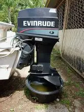 Motores de Fora de Borda Evinrude Premium Para Desempenho Marinho Confiável Com Propulsão Poderosa E Operação Suave